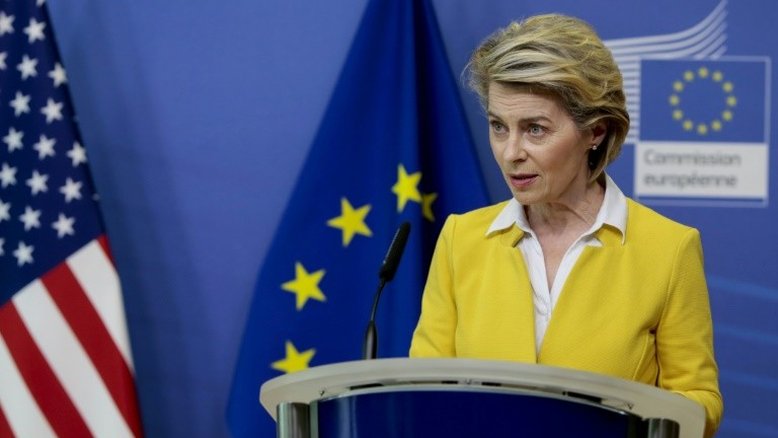 Chefe da Comissão Europeia assegura que UE exportou 77 milhões de doses de vacinas