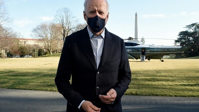 Republicanos tentam rentabilizar primeira crise do governo Biden