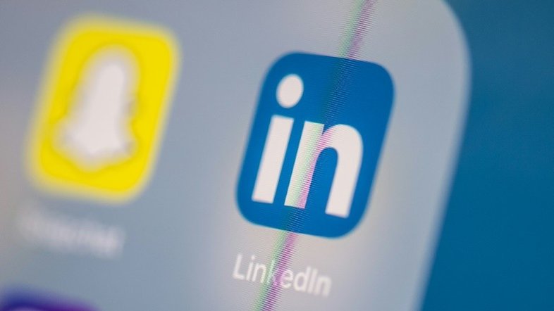 LinkedIn suspende novas inscrições na China para verificar conformidade legal