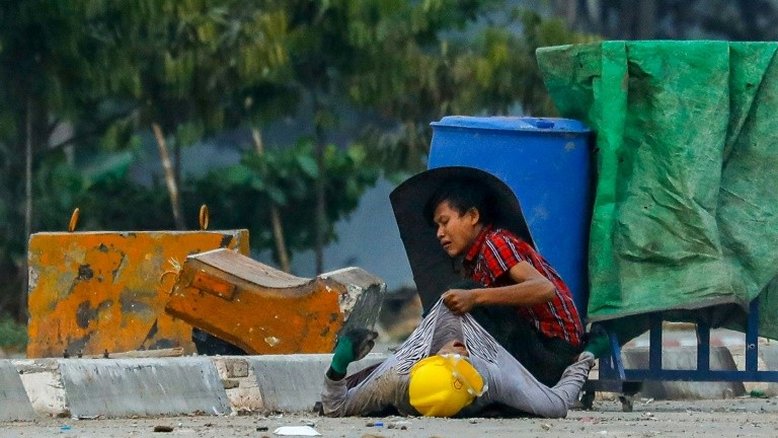 Audiência do processo de Suu Kyi adiada; Mianmar tem novos protestos