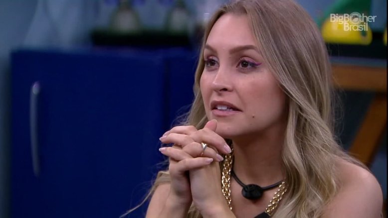 BBB21: Carla Diaz reclama com produção e leva bronca de Big Boss