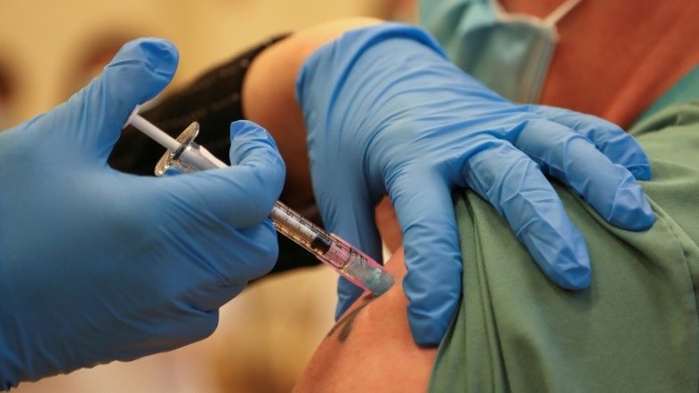 Número de vacinados contra a Covid-19 no Brasil chega a 8,1 milhões