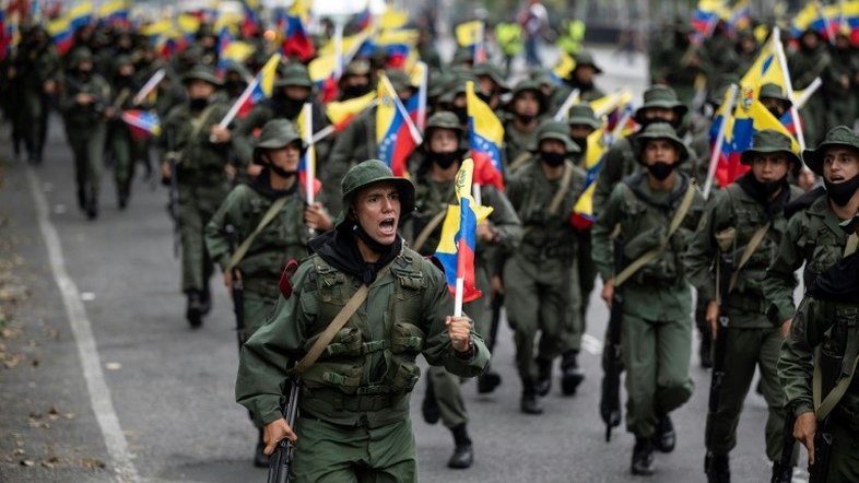 Venezuela inicia exercícios militares no aniversário da morte de Chávez