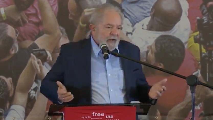 Lula pede desculpas por não ter extraditado Battisti