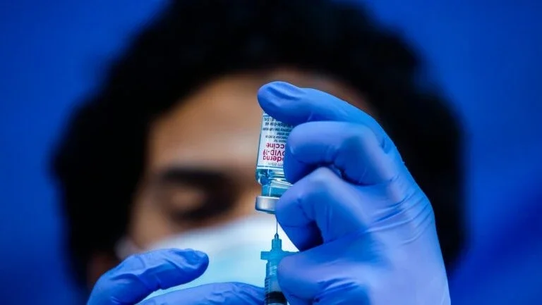 EUA investirá US$ 1,7 bi para combater variantes da covid