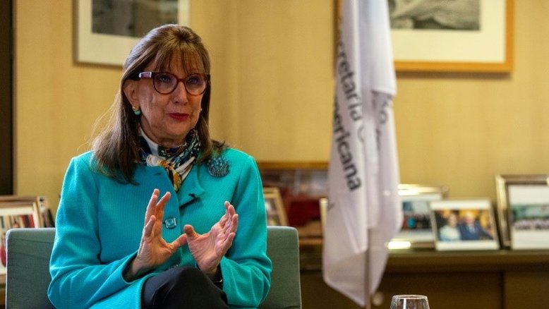 Líderes ibero-americanos em busca de respostas regionais à crise da covid