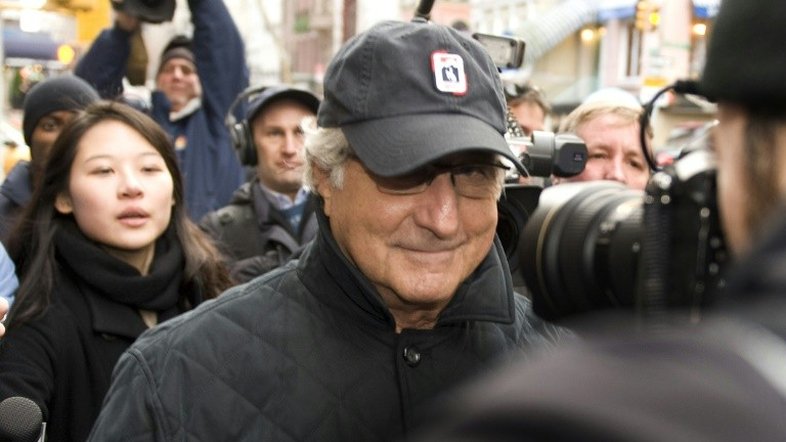 Morre na prisão Bernie Madoff, condenado pelo maior esquema de pirâmide da história