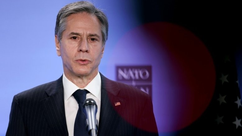 Chefe da diplomacia dos Estados Unidos visita o Afeganistão para discutir retirada de tropas