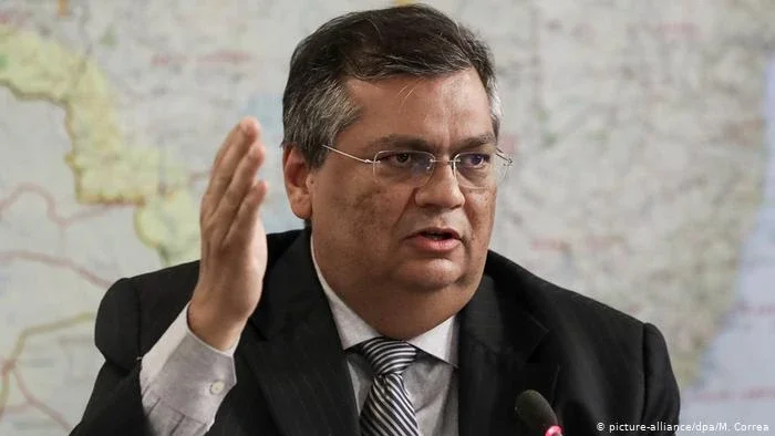 "Se fosse por Bolsonaro, Brasil já teria 1 milhão de mortos", diz Flávio Dino
