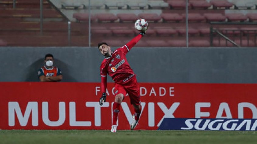Atlético-MG confirma lesão e goleiro Rafael ficará fora dos gramados por seis meses