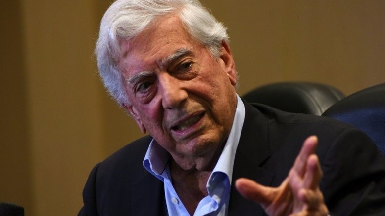 Vargas Llosa manifesta apoio a Keiko Fujimori no segundo turno no Peru