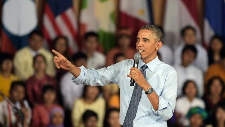 Obama pede que mundo rejeite junta de Mianmar e adverte para 
