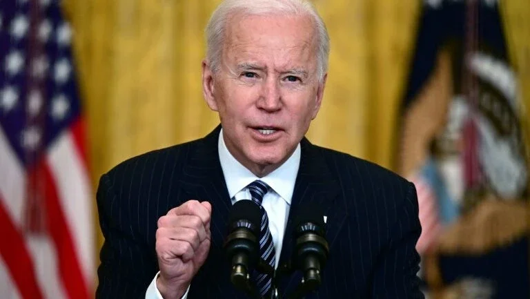 Biden anunciará medidas para controlar as armas nos EUA