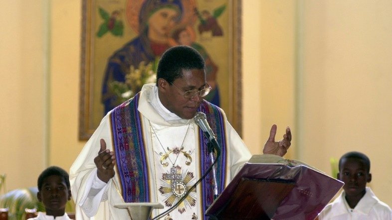 Igreja denuncia 'queda ao inferno' no Haiti após sequestro de clérigos