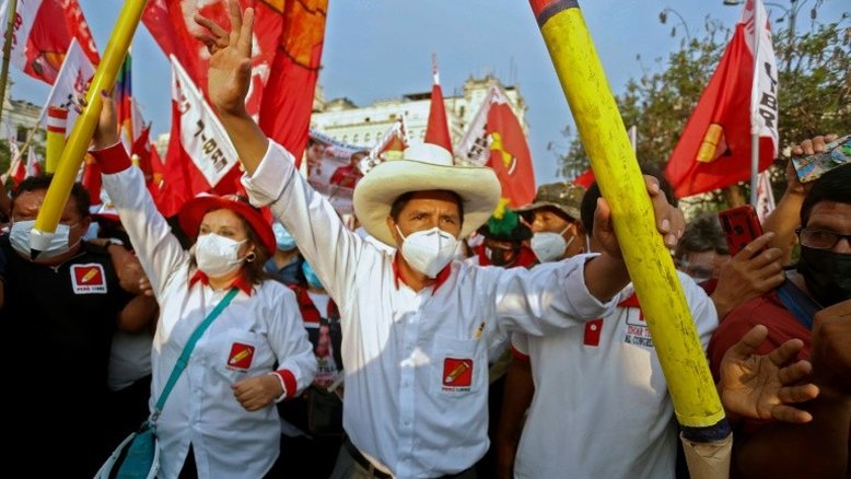 'Não somos comunistas', diz Castillo em campanha eleitoral polarizada no Peru