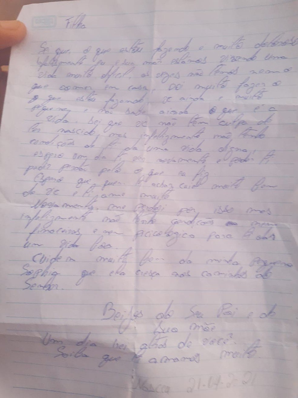 BA: Recém-nascida é encontrada em caixa de papelão com carta dos possíveis pais 4 BA: Recém-nascida é encontrada em caixa de papelão com carta dos possíveis pais