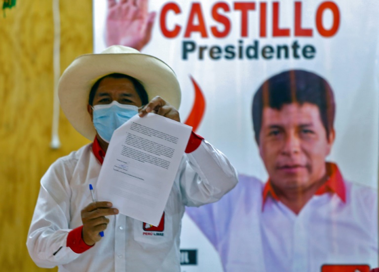 Castillo lidera pesquisa presidencial no Peru contra Fujimori