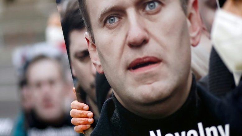 Opositor russo Navalny está 'recuperado' após greve de fome, dizem autoridades