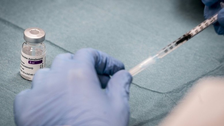 Ibuprofeno não agrava infecção por covid-19, aponta estudo