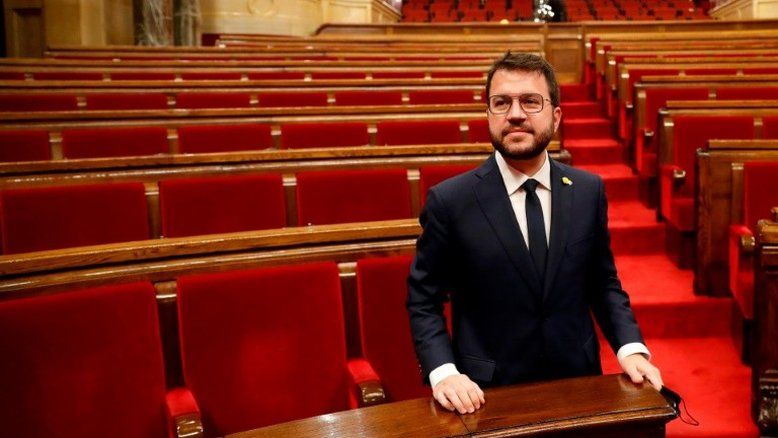 Separatismo catalão elege moderado Pere Aragonès como presidente regional