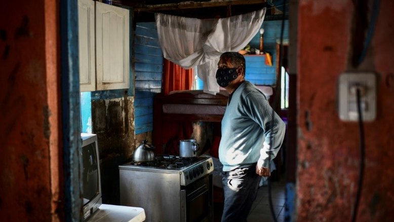O duro despertar após mais de um mês em coma pela covid-19