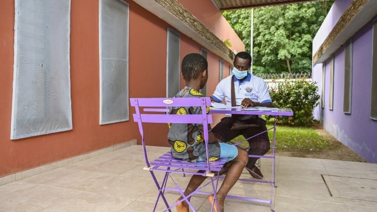 A dura luta contra o trabalho infantil na produção de cacau na Costa do Marfim