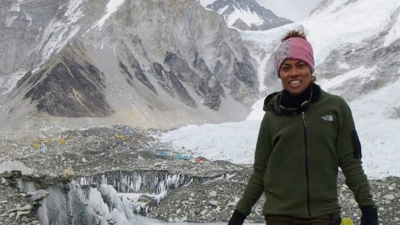 Aretha Duarte, a primeira negra da América Latina no topo do Monte Everest