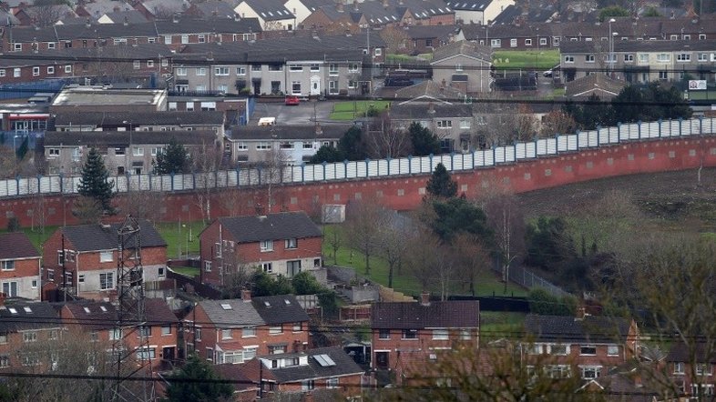 Irlanda do Norte celebra centenário em momento turbulento