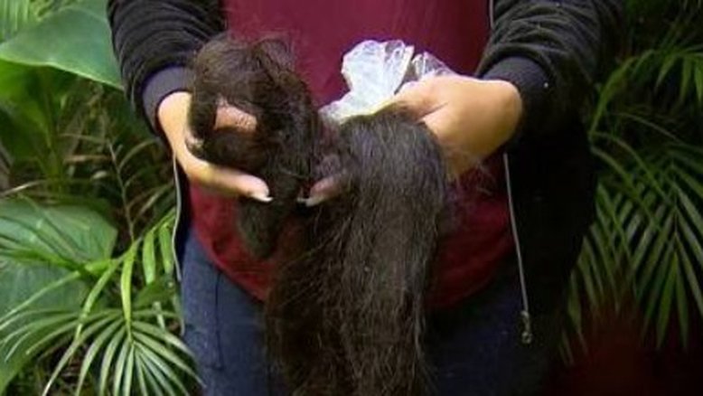 Homem agride e corta cabelo da namorada com faca em BHnamorada e corta seu cabelo com faca em Belo Horizonte