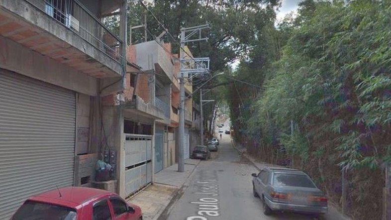 Casal é preso com mais de 20kg de drogas armazenadas em casa em SP