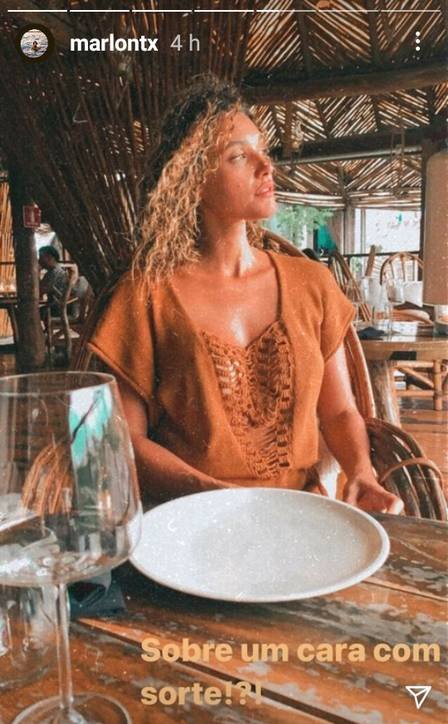 Débora Nascimento e Marlon Teixeira passam 'lua de mel' em resort com diárias de R$ 4,5 mil 14 Débora Nascimento e Marlon Teixeira passam 'lua de mel' em resort com diárias de R$ 4,5 mil