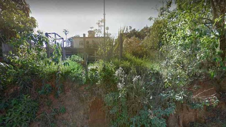 MG: Jovem confessa ter enterrado a mãe viva no quintal de casa