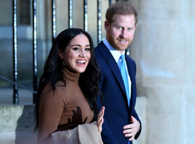 Príncipe Harry e Meghan Markle anunciam o nascimento de sua filha