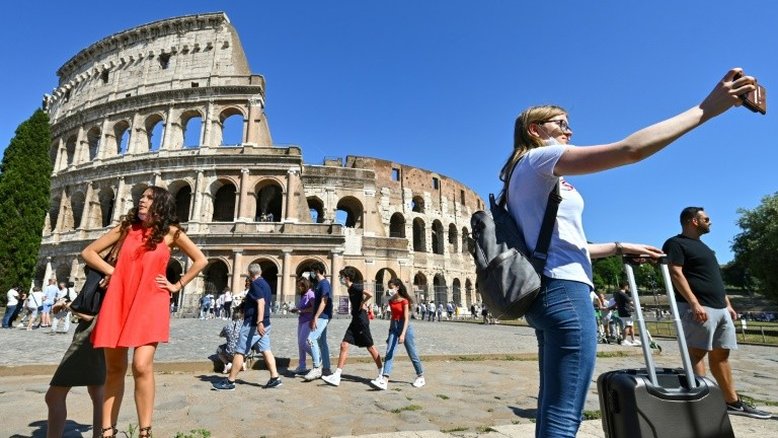 Itália espera que 'passaporte covid' acelere turismo