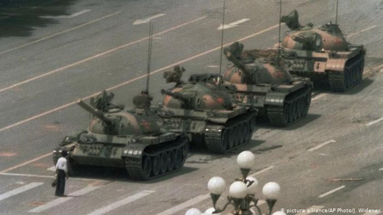 Microsoft culpa "erro humano" após sumiço de foto do "homem dos tanques"