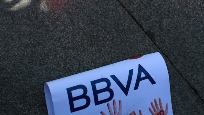 Banco BBVA e sindicatos acordam corte de cerca de 3.000 empregos na Espanha