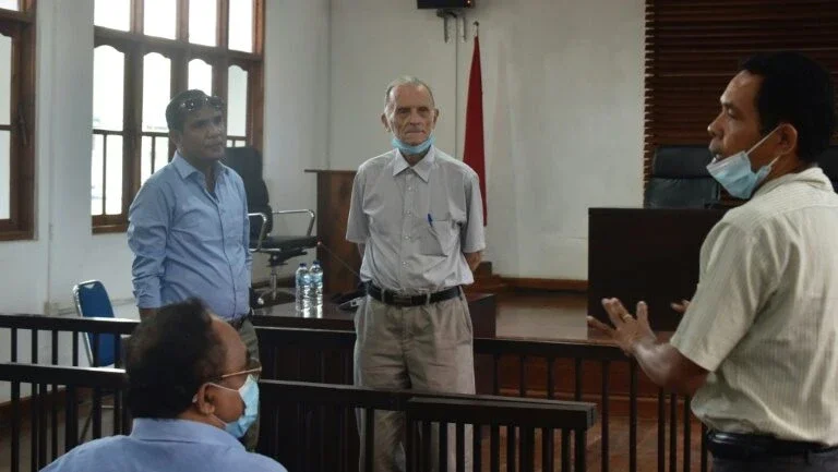 Ex-padre americano em julgamento no Timor Leste por abuso sexual de menores