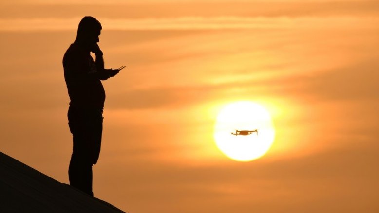 Dois drones abatidos sobre base com militares americanos no Iraque