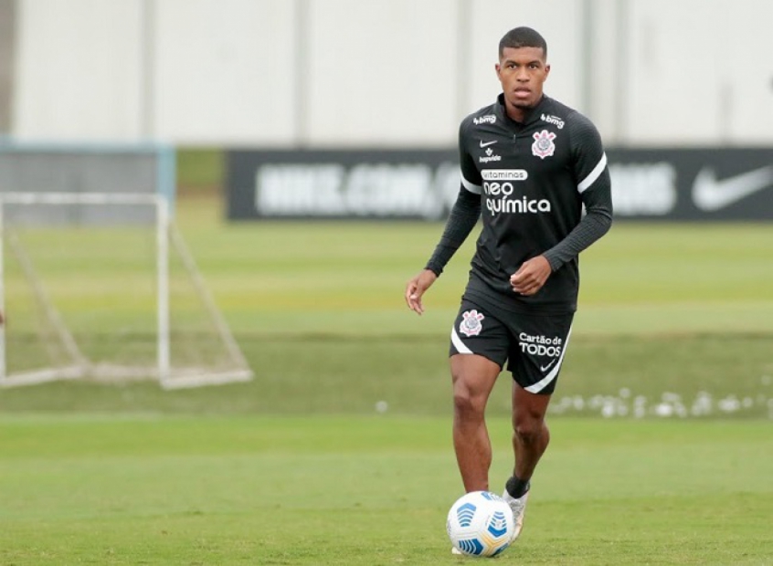 Warley elogia elenco do Botafogo e revela orientações de Chamusca