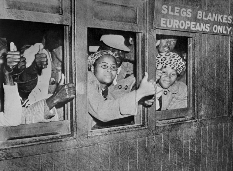 Trinta anos do fim do apartheid, regime de segregação racial na África do Sul