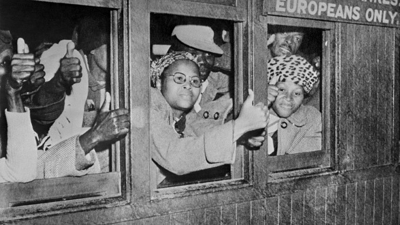 Trinta anos do fim do apartheid, regime de segregação racial na África do Sul