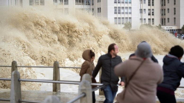 Na 'linha de frente' climática, cidades costeiras enfrentam sua mortalidade