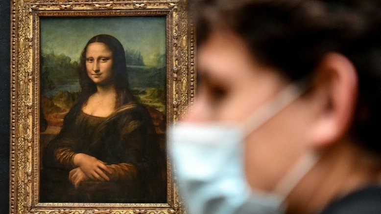 Egípcio que atacou militares no museu do Louvre é condenado a 30 anos de prisão