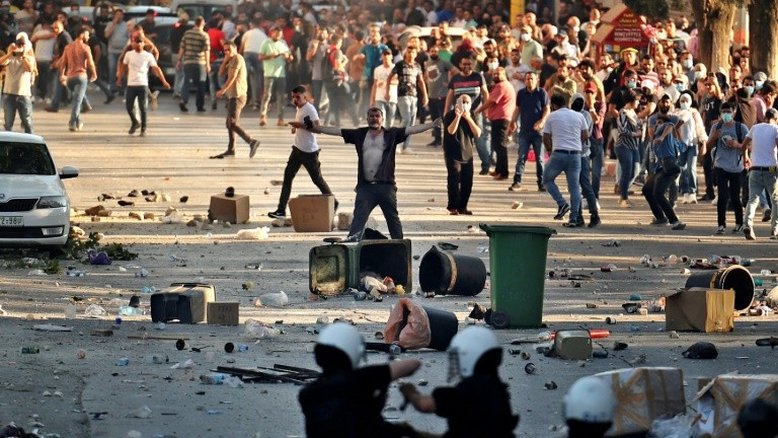Confrontos na Cisjordânia em manifestação contra a Autoridade Palestina