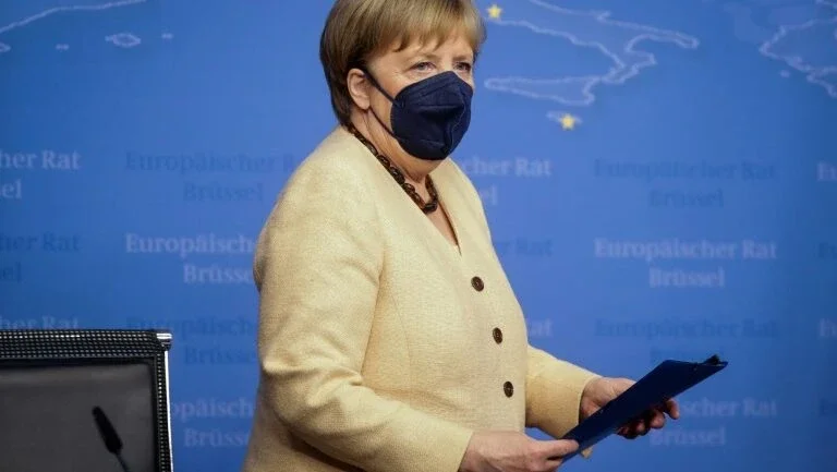 Merkel defende que 