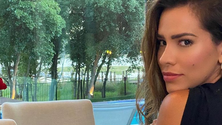 Adriana Sant'Anna rebate crítica após reclamar de preço de empregada: 'Não pedi uma escrava'