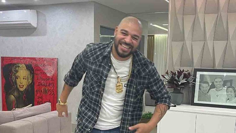 Adriano Imperador compra cobertura de R$ 4 milhões