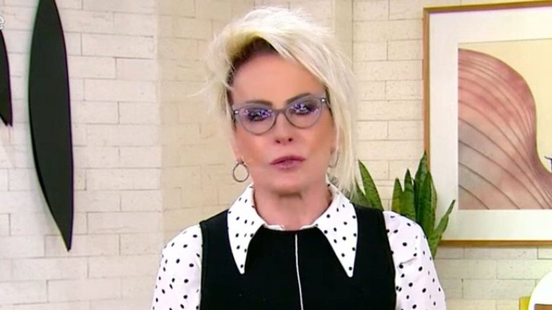 Ana Maria Braga chora ao vivo com morte de ex-diretor do Mais Você