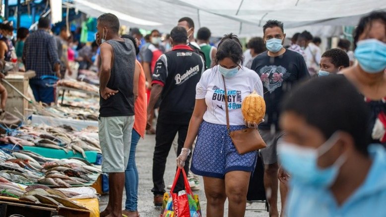Fiji admite transmissão generalizada de covid-19 após aumento de contágios