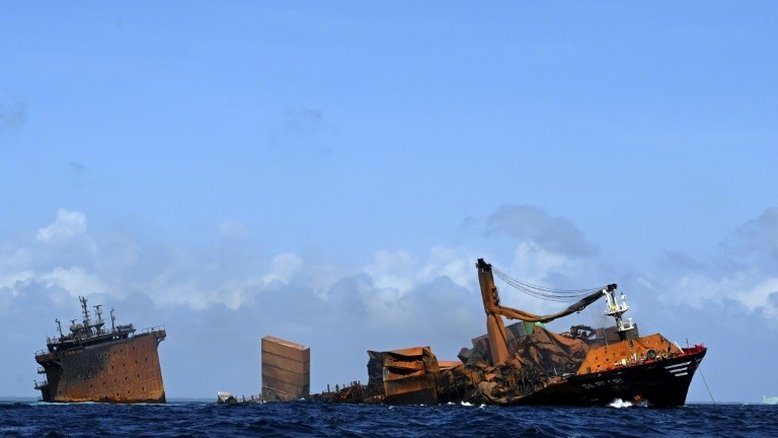 Sri Lanka exigirá US $ 40 milhões em indenização após incêndio em navio